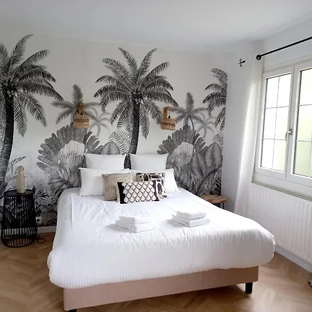 Le Clos Beausejour Nocleg ze śniadaniem 3*