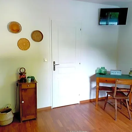 Le Clos Beauséjour Couette-café 3*